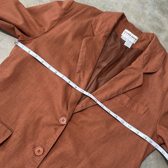 Vintage Linen Blend Blazer - Picture 10 of 13